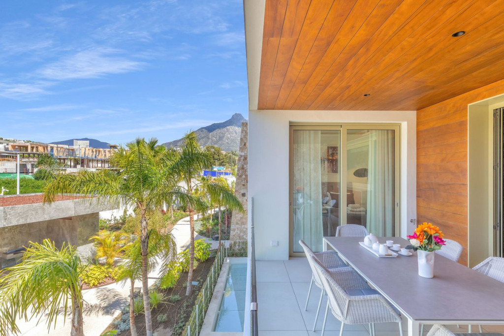 Apartamento Planta Media — Marbella