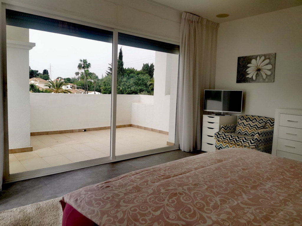 Detached Villa — Atalaya
