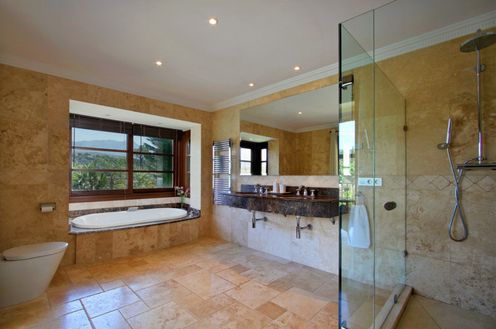 Detached Villa — El Madroñal