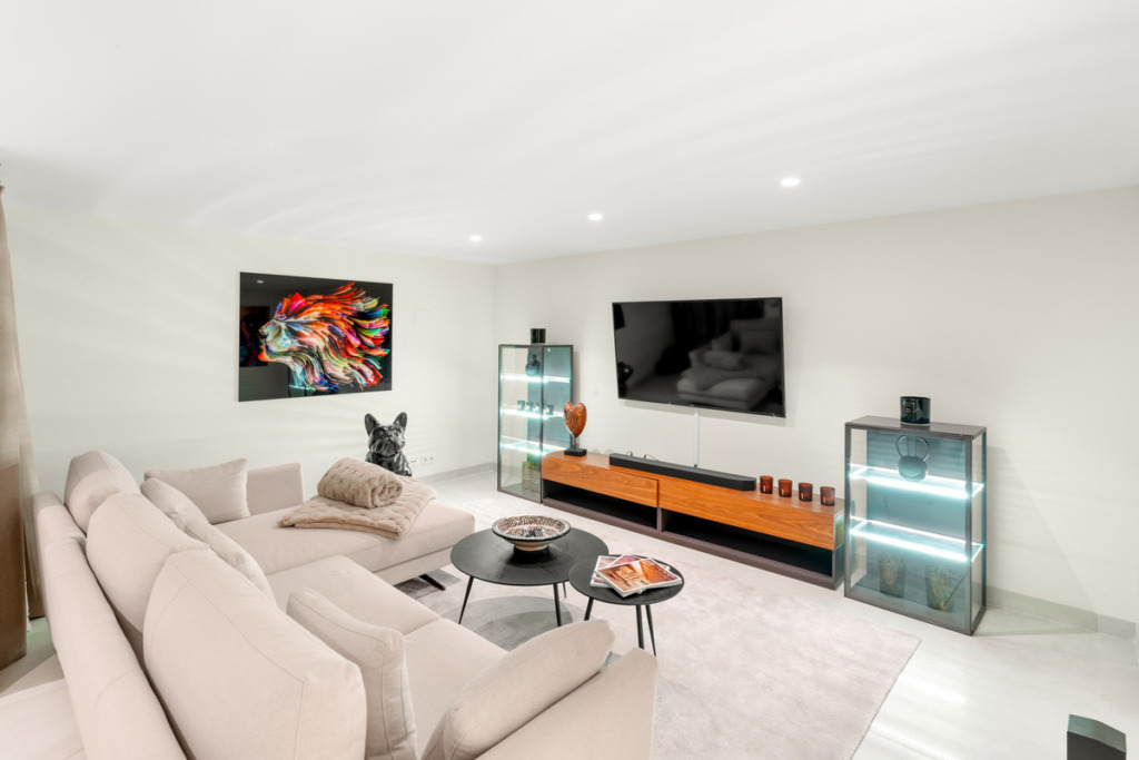 Semi-Detached House — The Golden Mile