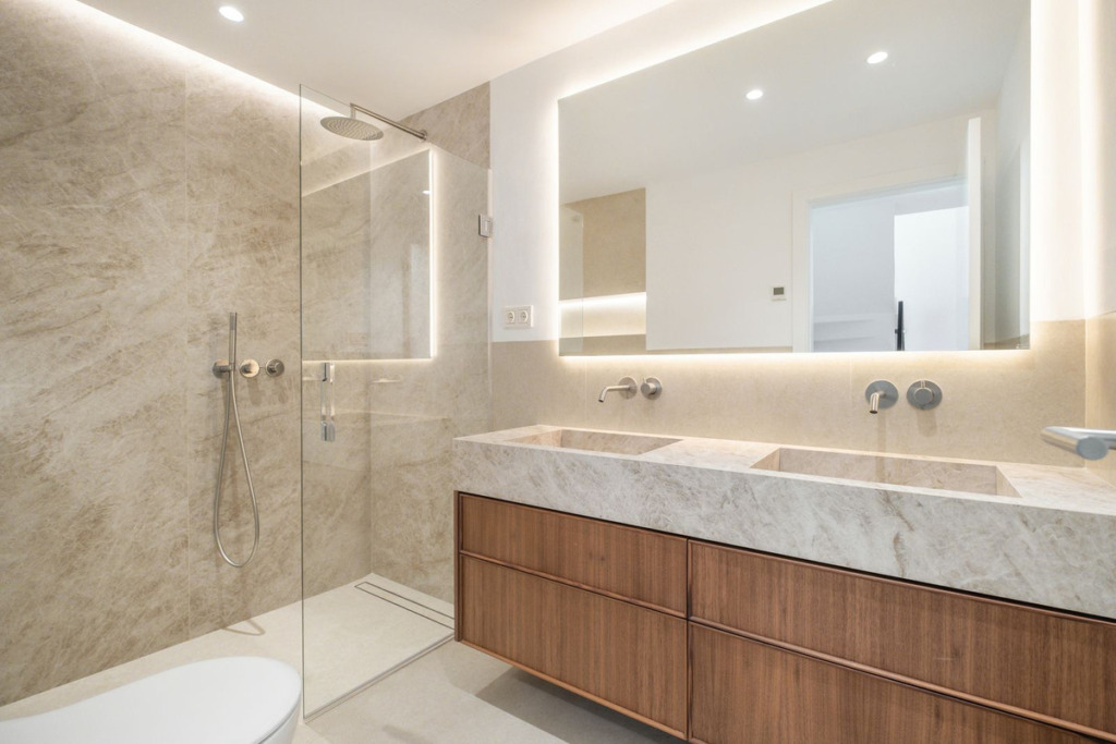 Semi-Detached House — The Golden Mile