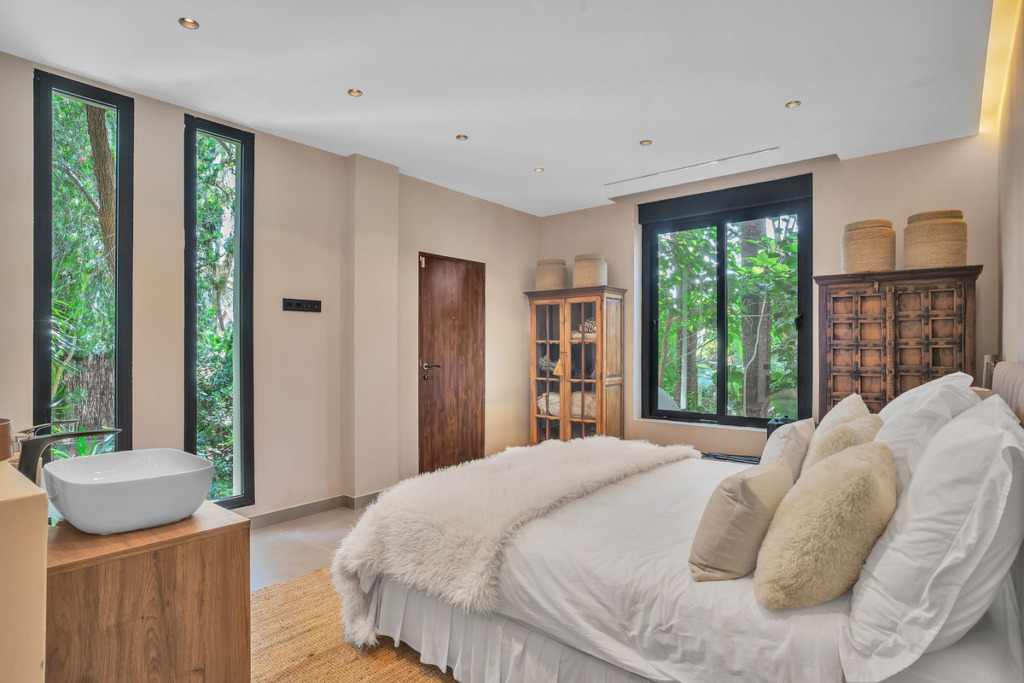 Detached Villa — Marbella