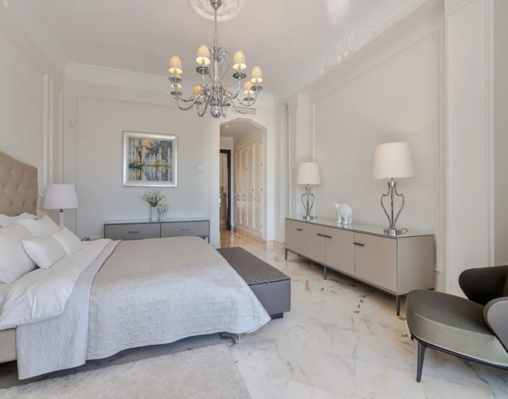 Detached Villa — Sierra Blanca