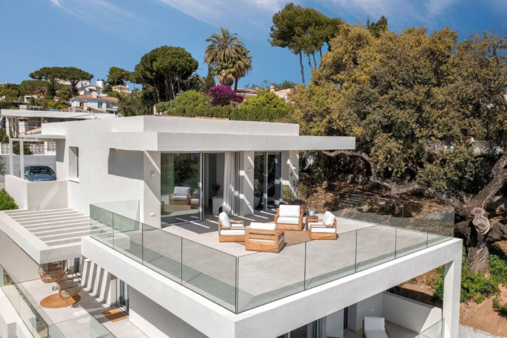 Detached Villa — Elviria