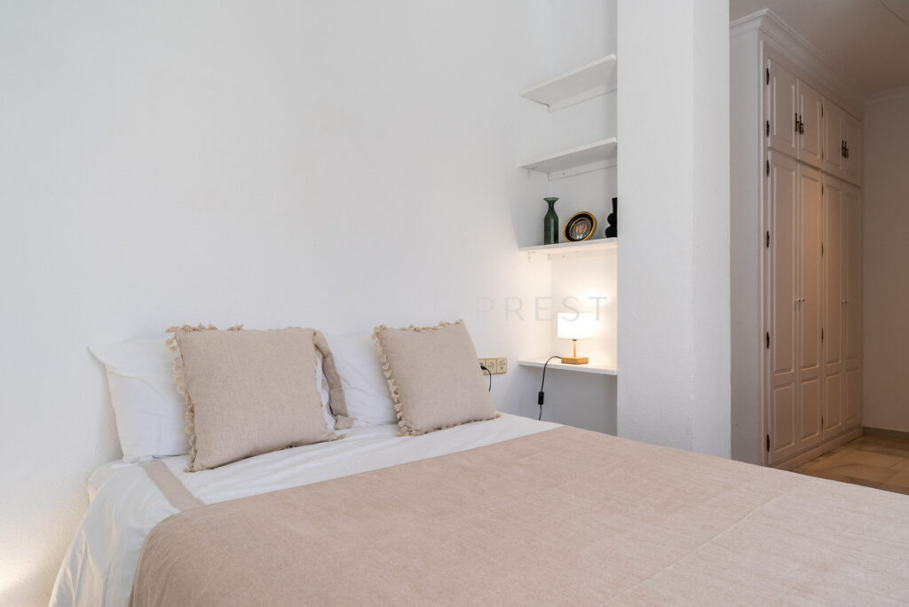 Villa – Chalet — Nueva Andalucía