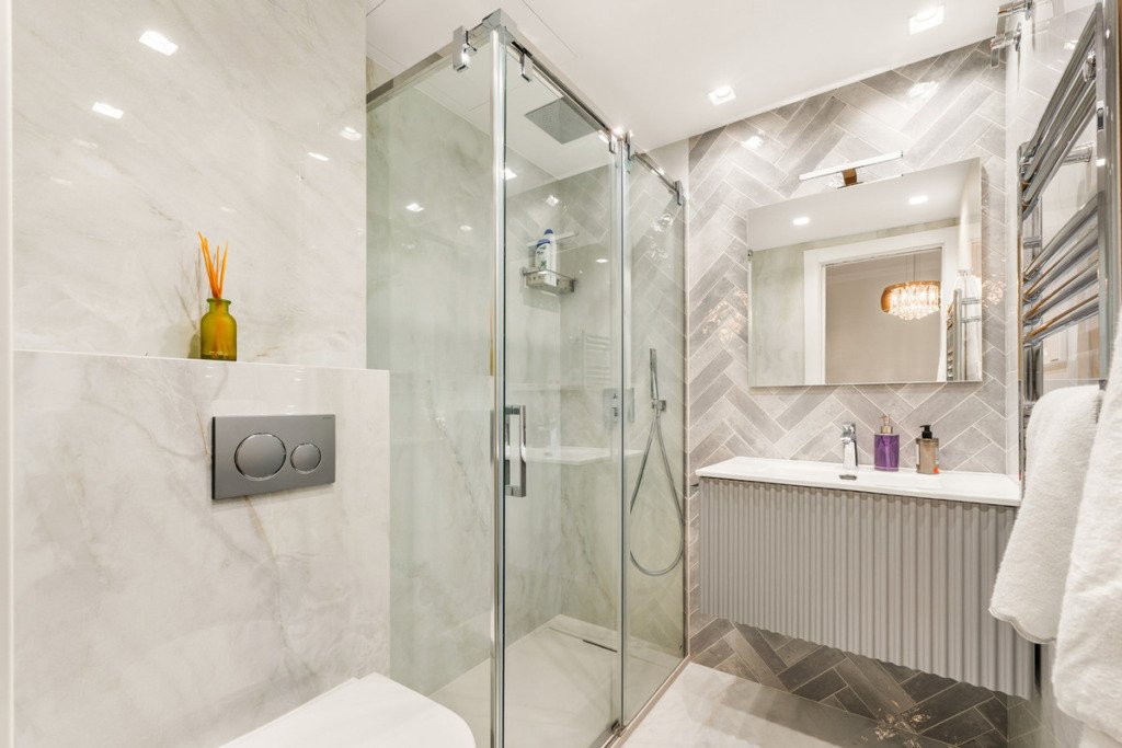 Middle Floor Apartment — The Golden Mile