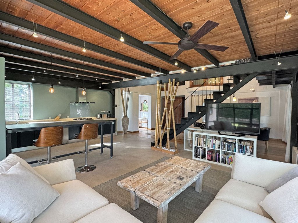 Villa – Chalet — Nueva Andalucía