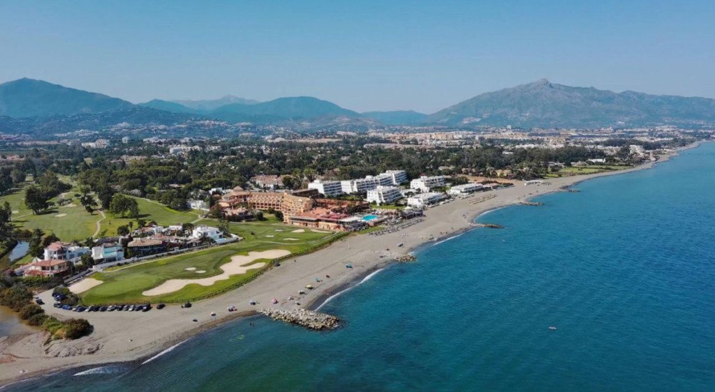 Detached Villa — Guadalmina Alta