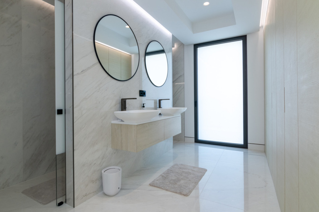 Middle Floor Apartment — Estepona