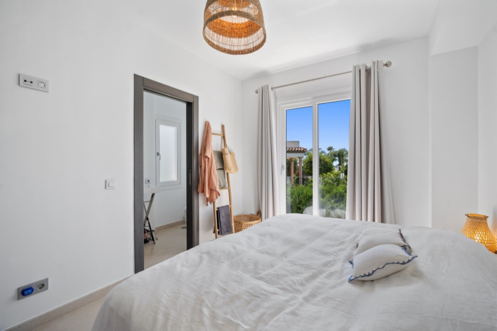 Villa – Chalet — El Paraiso