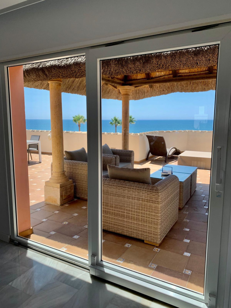 Detached Villa — Calahonda