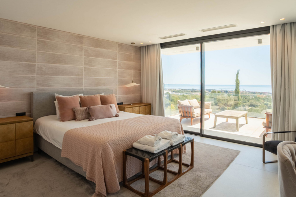 Villa – Chalet — Estepona