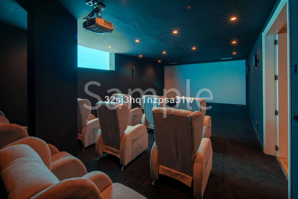 Detached Villa — Estepona