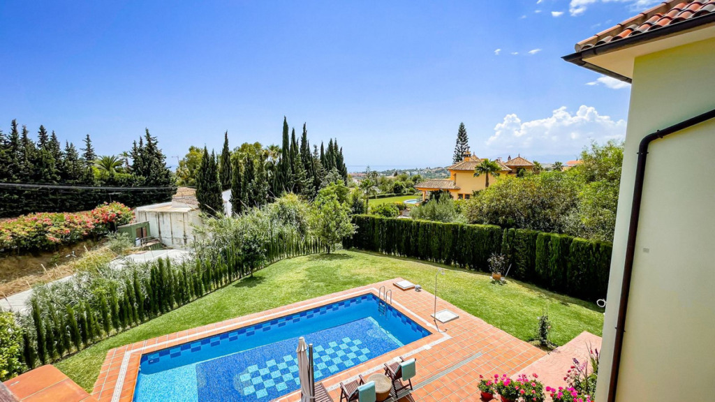 Detached Villa — El Rosario