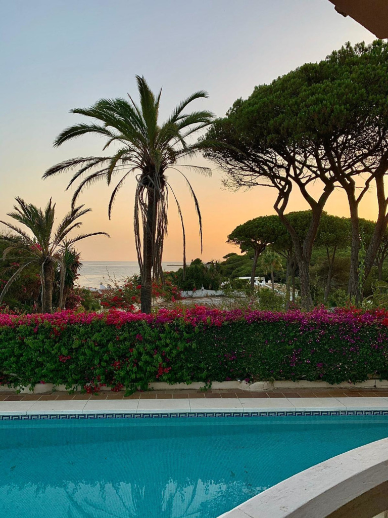 Detached Villa — Calahonda