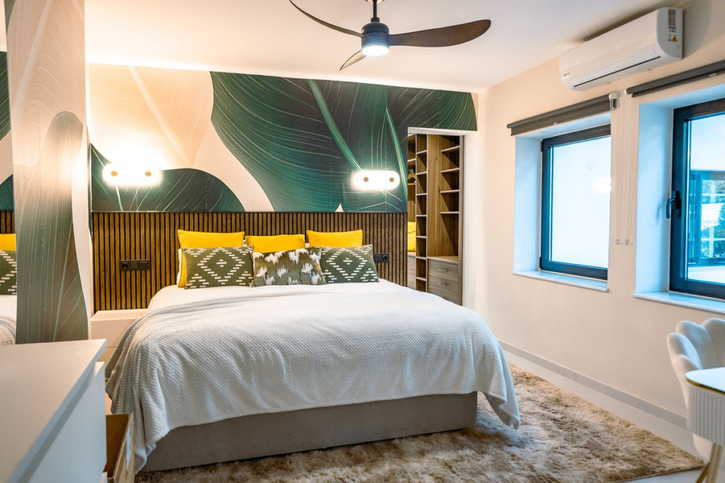 Detached Villa — El Paraiso