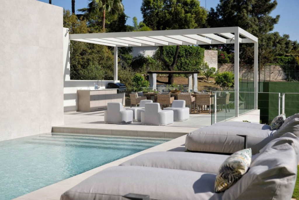 Villa – Chalet — Elviria