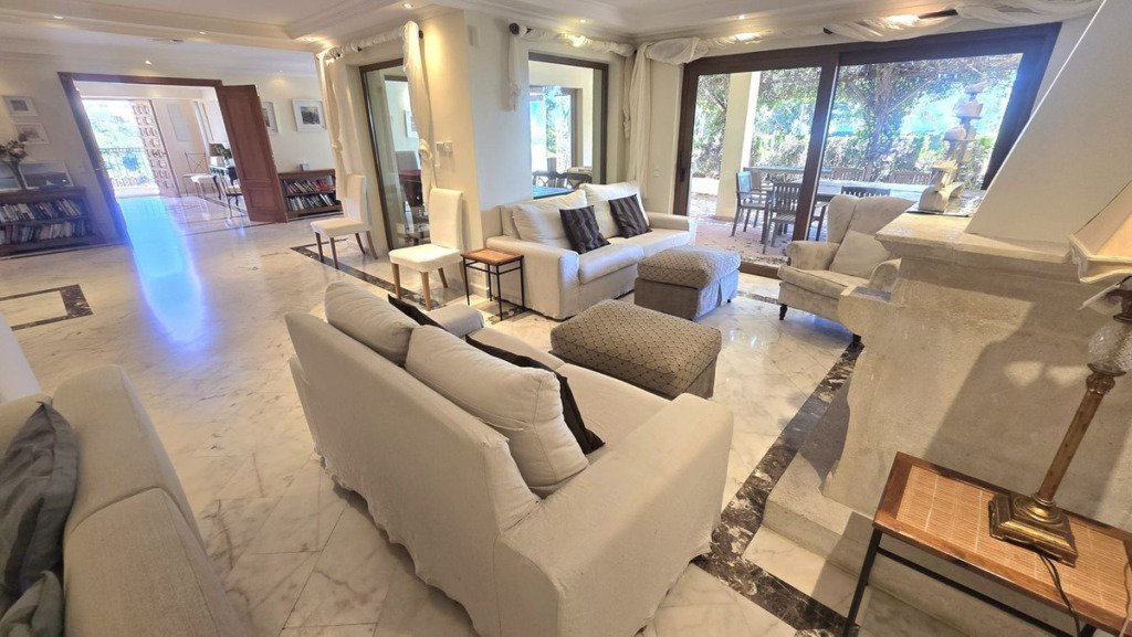 Detached Villa — El Rosario