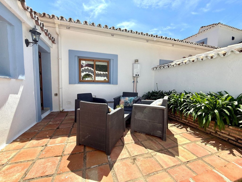 Detached Villa — Guadalmina Alta