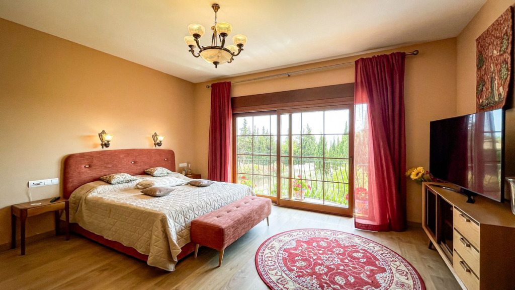 Villa – Chalet — El Rosario