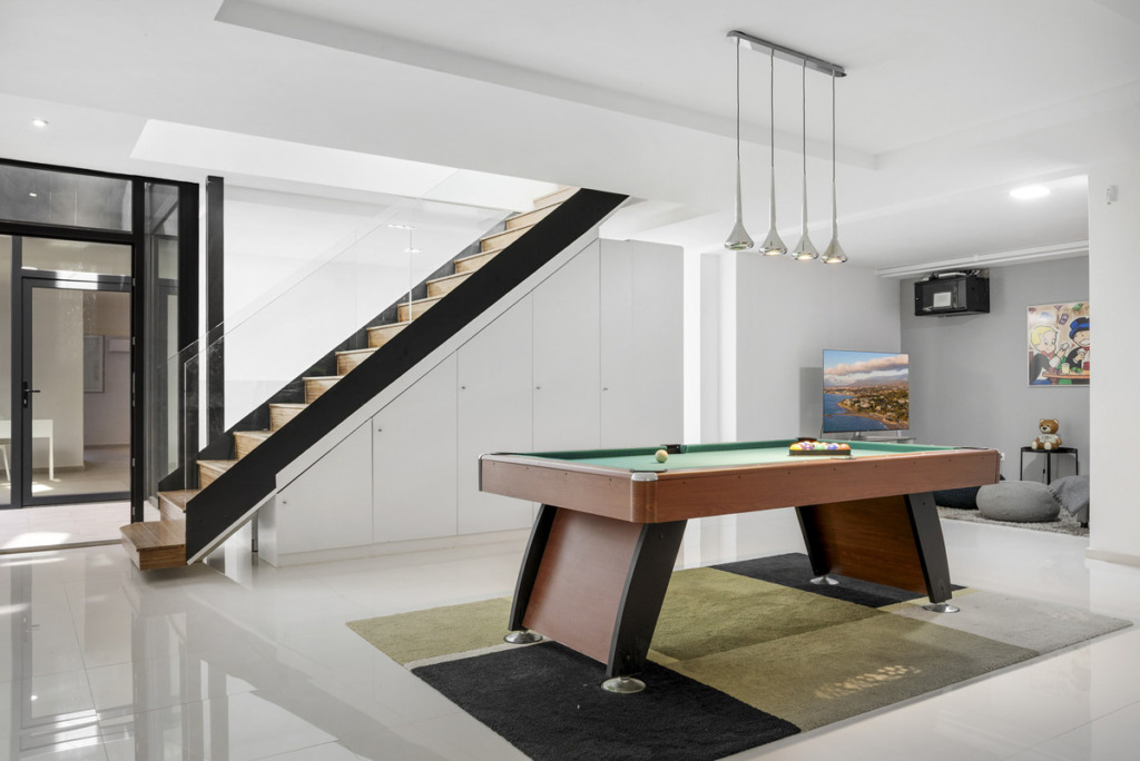 Detached Villa — Nueva Andalucía