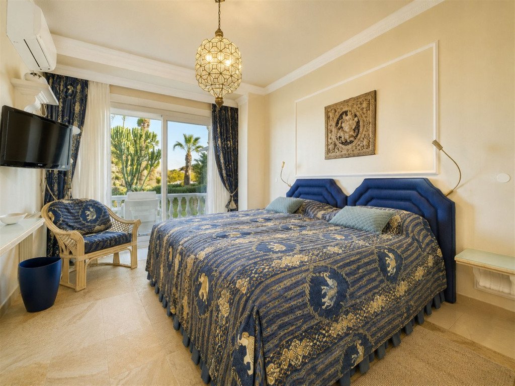 Villa – Chalet — Hacienda Las Chapas