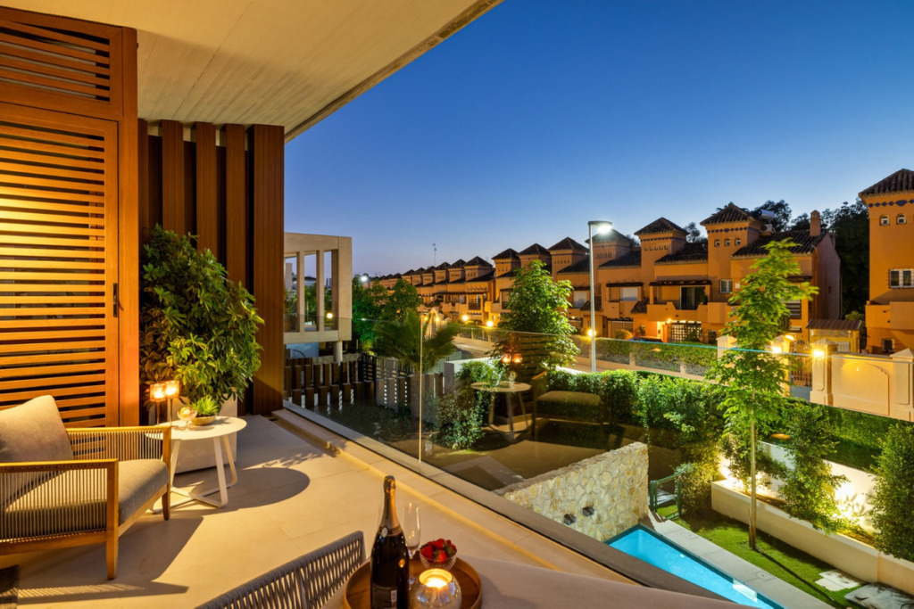 Villa – Chalet — The Golden Mile