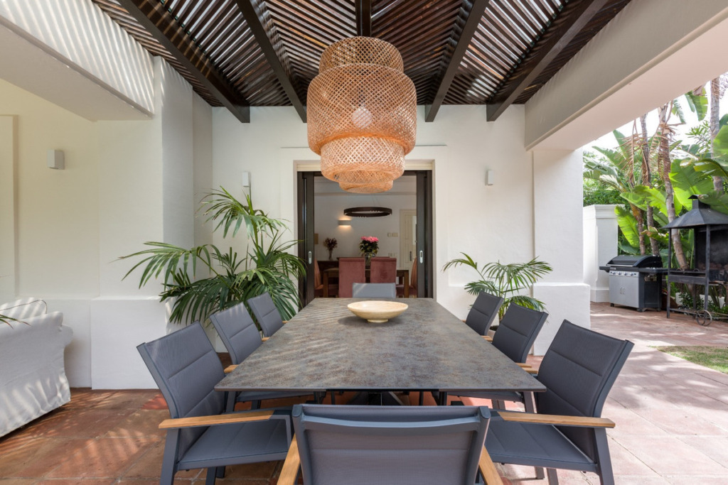Detached Villa — Guadalmina Baja