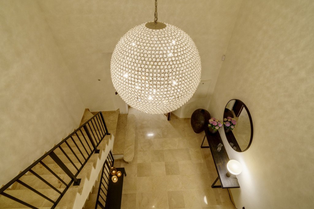 Detached Villa — Nueva Andalucía