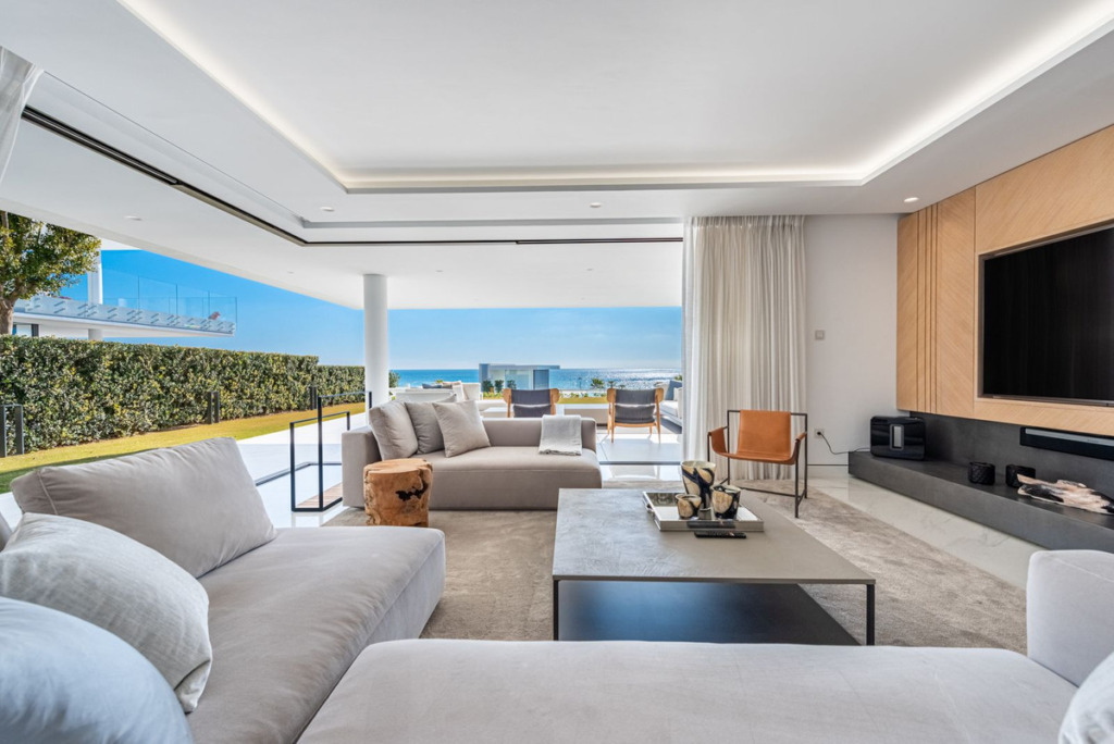 Apartamento Planta Baja — New Golden Mile