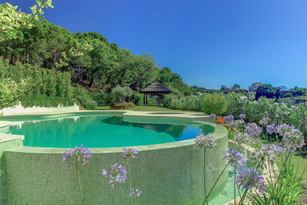 Detached Villa — Benahavís