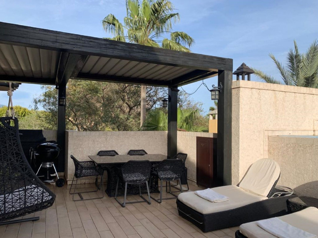 Ático Dúplex — Puerto Banús