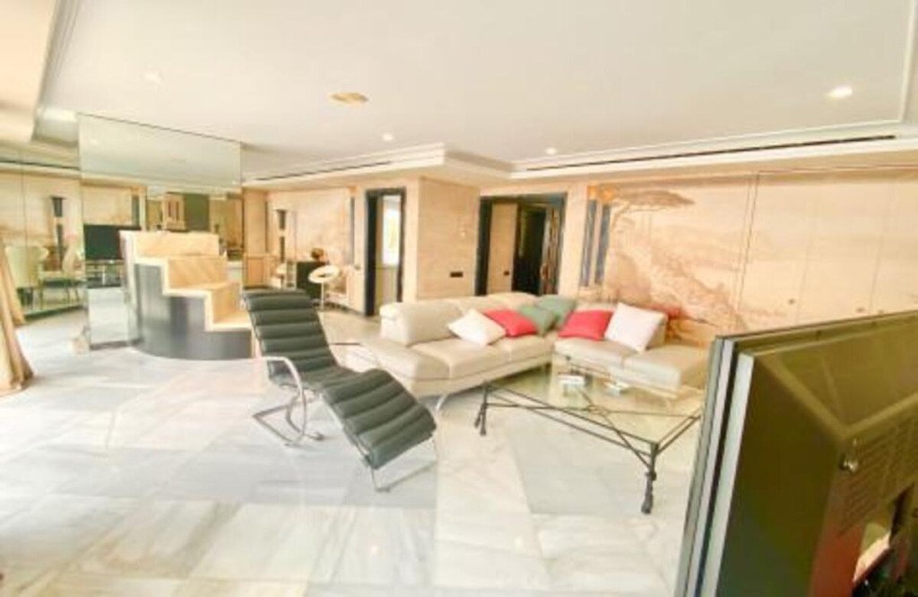 Apartamento Planta Media — Marbella
