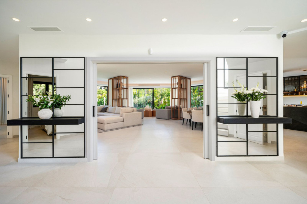 Detached Villa — Marbella