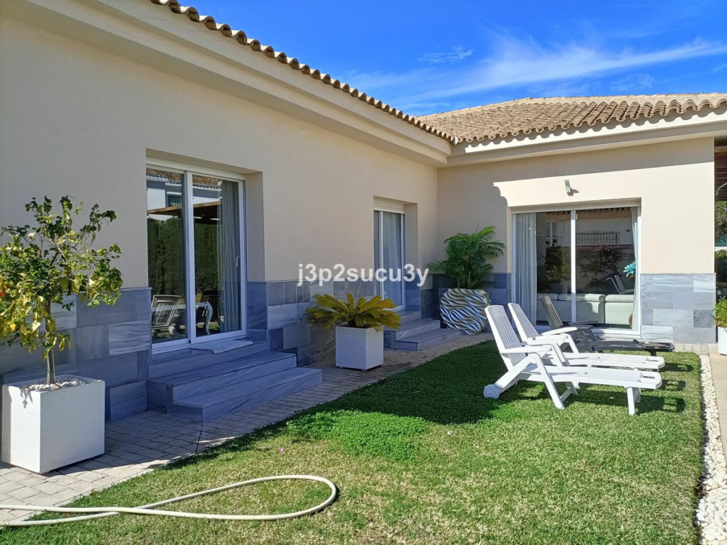 Вилла/Шале — Cortijo Blanco