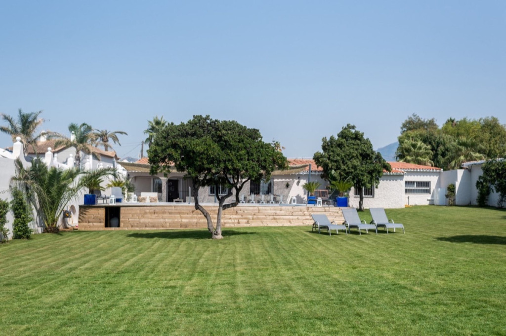 Detached Villa — San Pedro de Alcántara