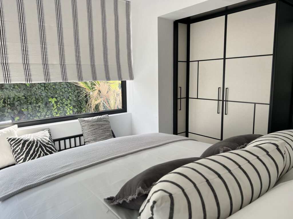 Detached Villa — Nueva Andalucía