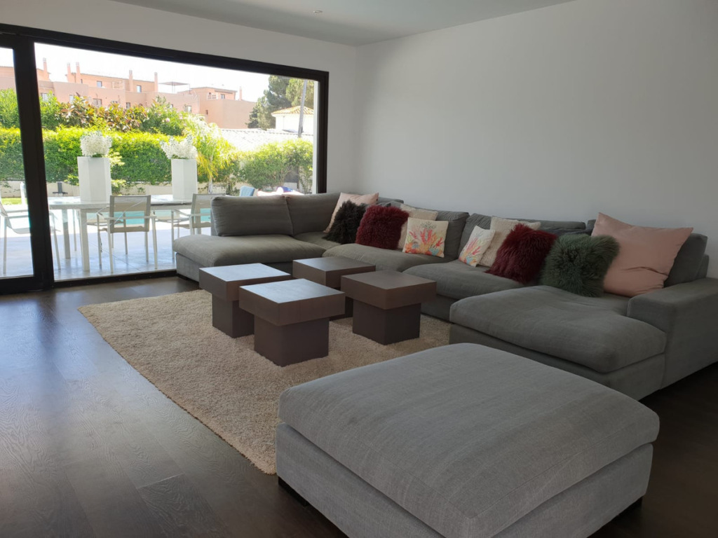 Detached Villa — San Pedro de Alcántara