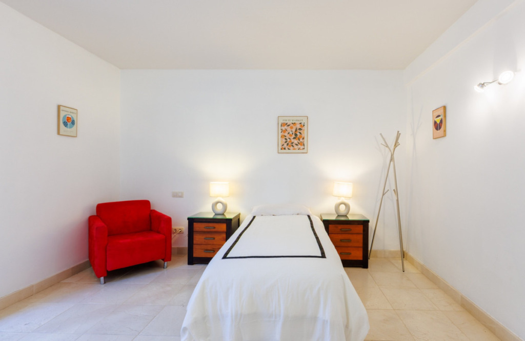 Detached Villa — Guadalmina Baja