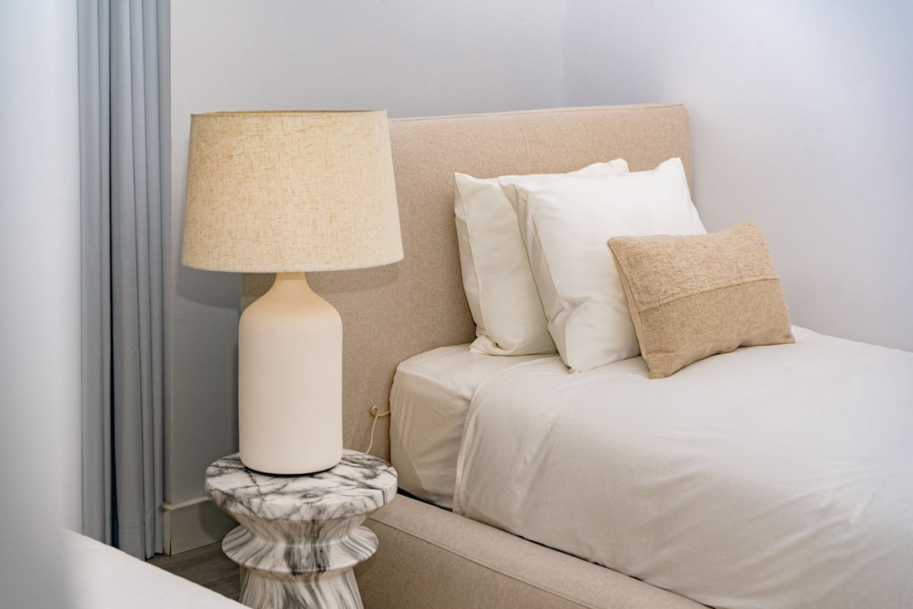 Villa – Chalet — Cancelada