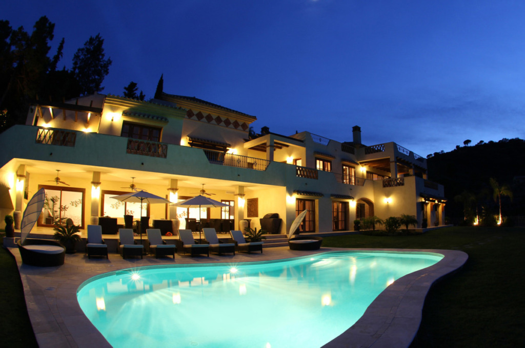 Villa – Chalet — El Madroñal