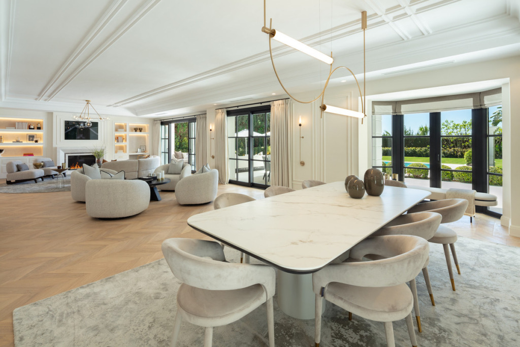 Detached Villa — Sierra Blanca