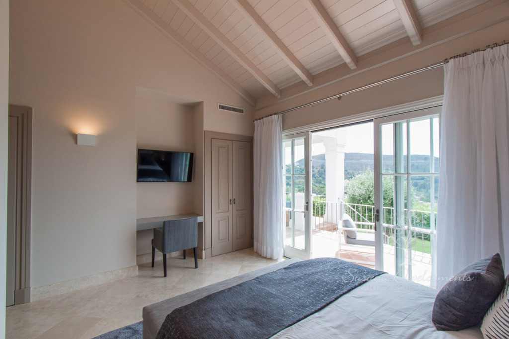 Detached Villa — Benahavís