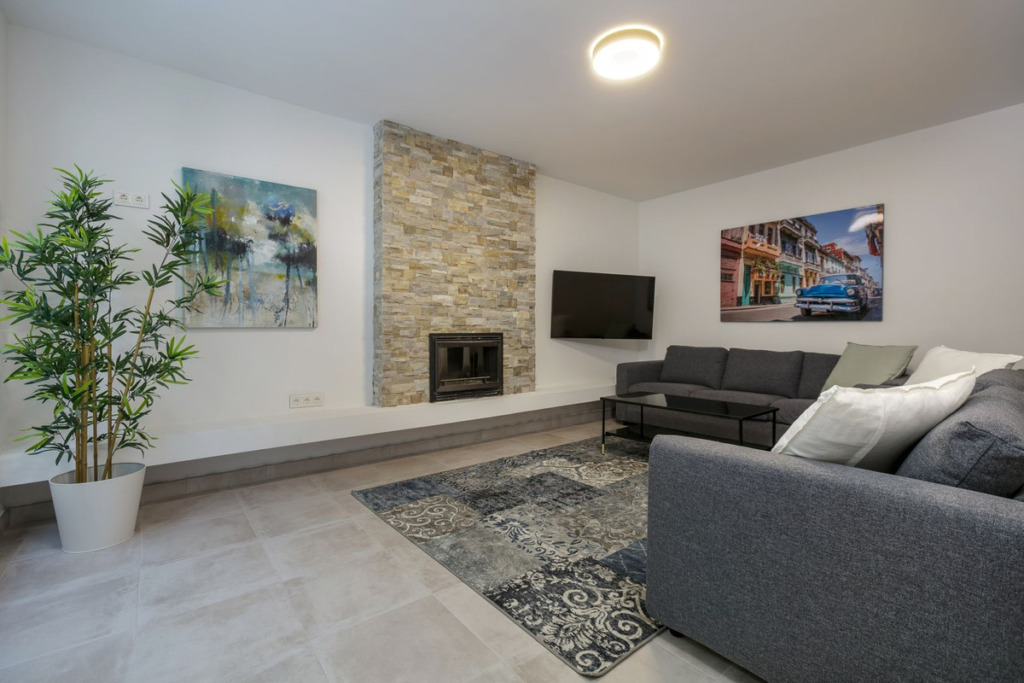 Adosada — Elviria