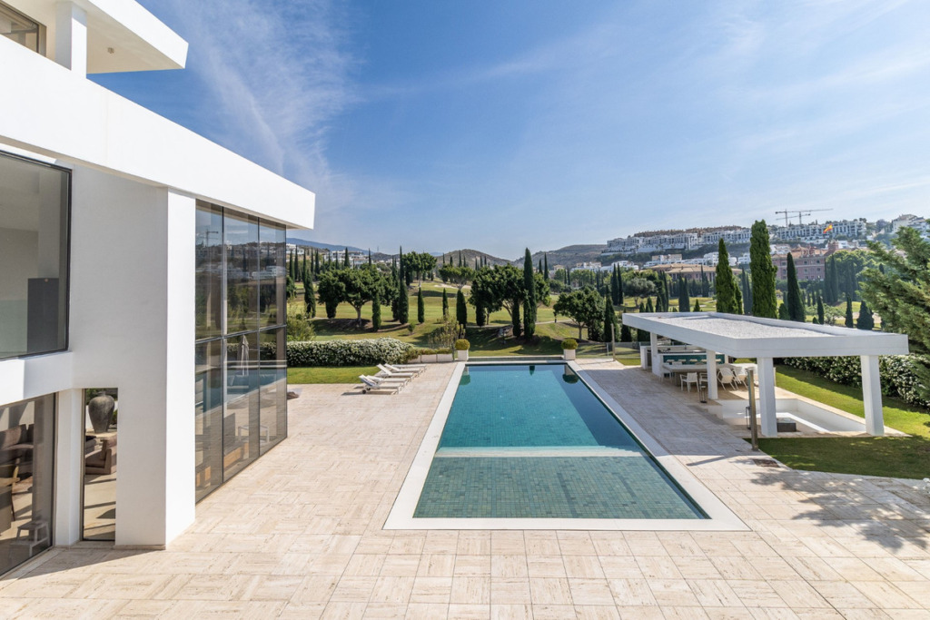 Detached Villa — Benahavís