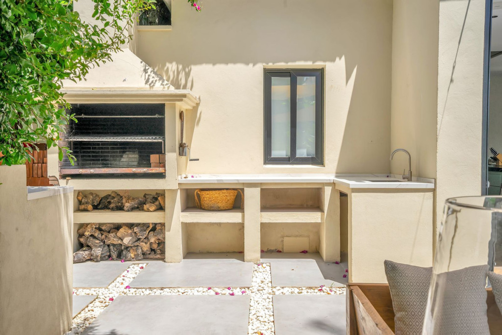 Detached Villa — Marbella