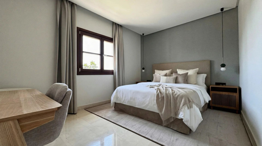 Villa – Chalet — The Golden Mile