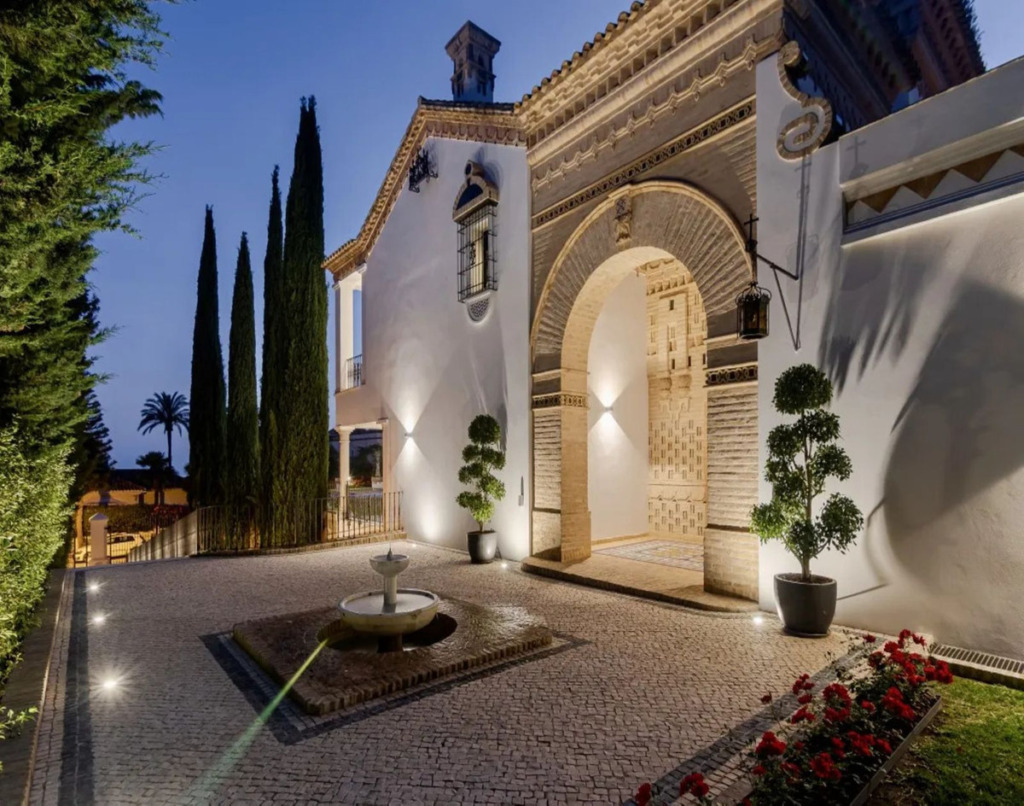Villa – Chalet — Sierra Blanca