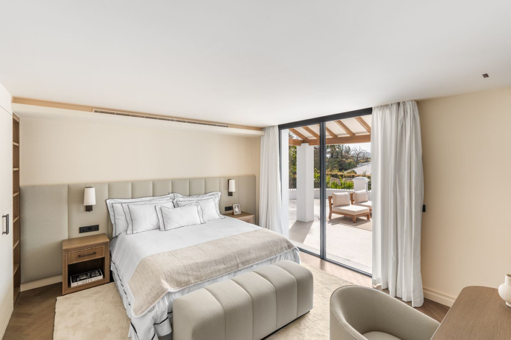 Villa – Chalet — Las Brisas