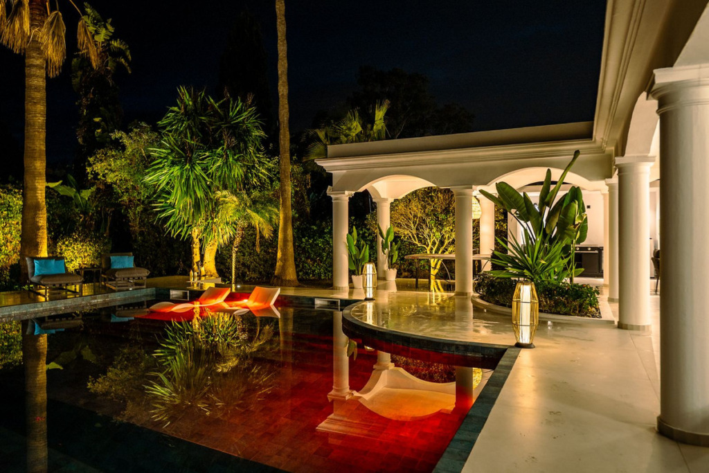 Detached Villa — El Paraiso